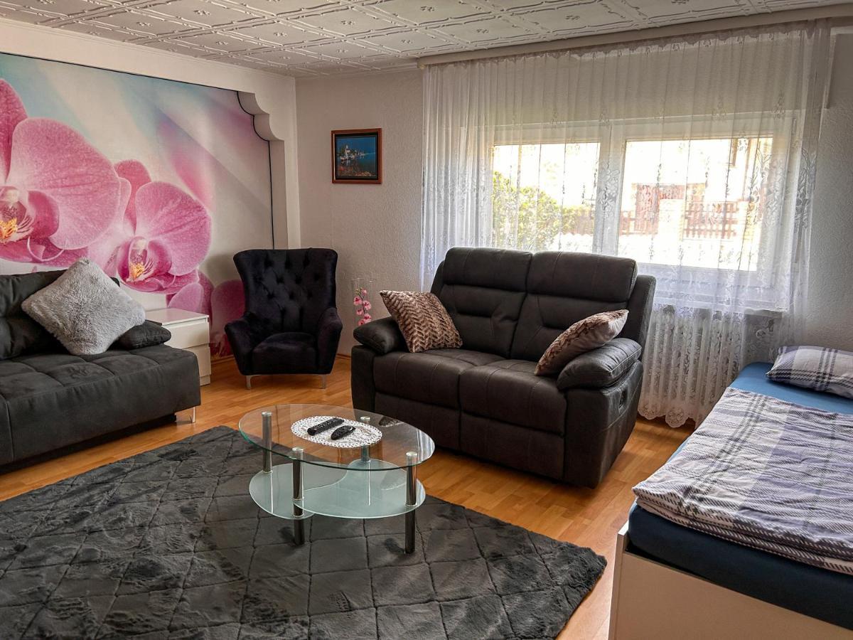 Ferien- Und Monteurwohnung Julia Mörlenbach Εξωτερικό φωτογραφία